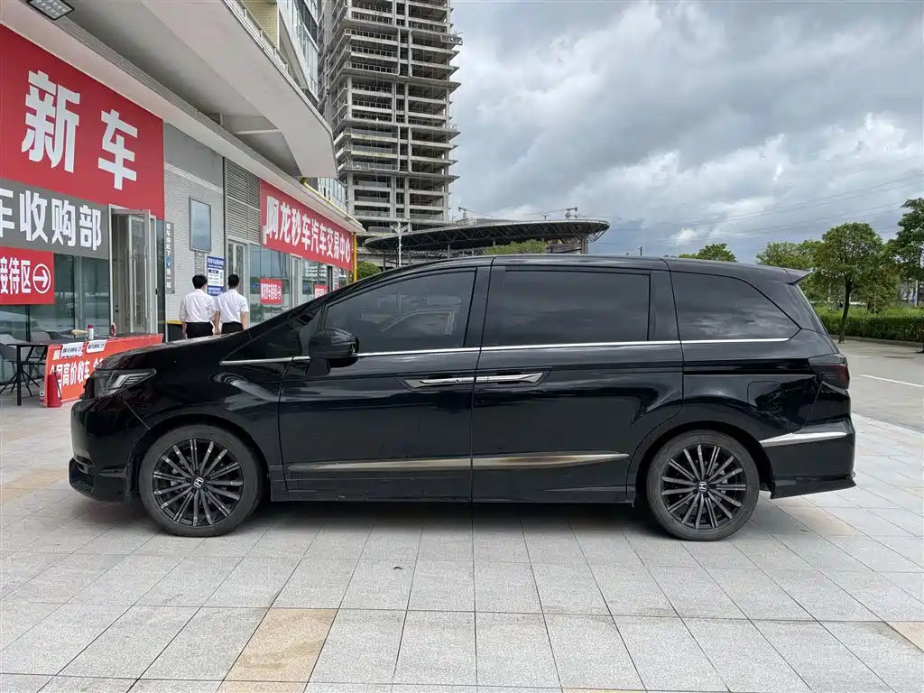 Honda Elysion 2024 2.0L e:HEV Luxury