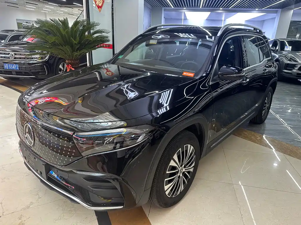 Mercedes-Benz EQB