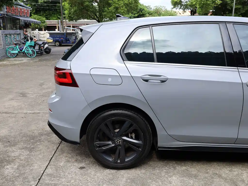 Volkswagen Golf — миниатюра 13