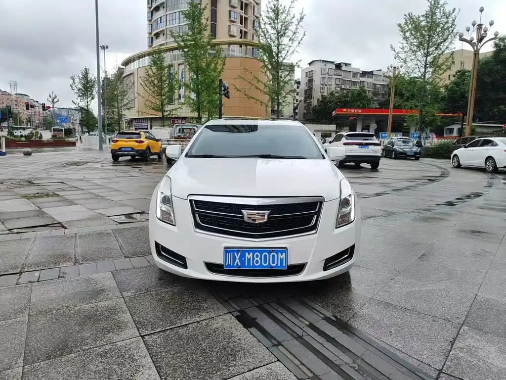 Cadillac XTS — миниатюра 2