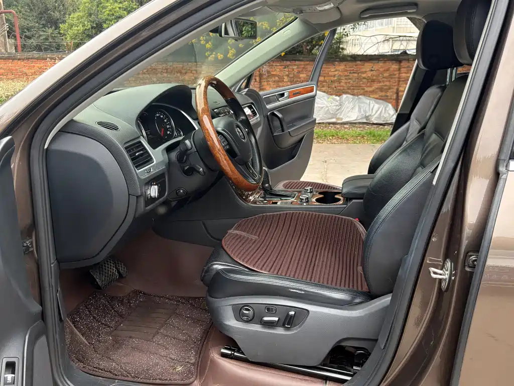 Volkswagen Touareg — миниатюра 4