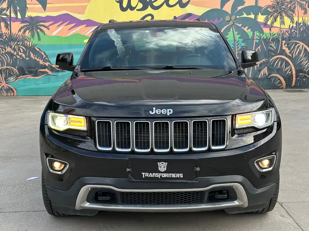 Jeep Grand Cherokee (Import) — миниатюра 2