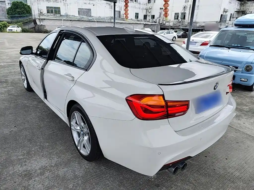 BMW 3 Series — миниатюра 5