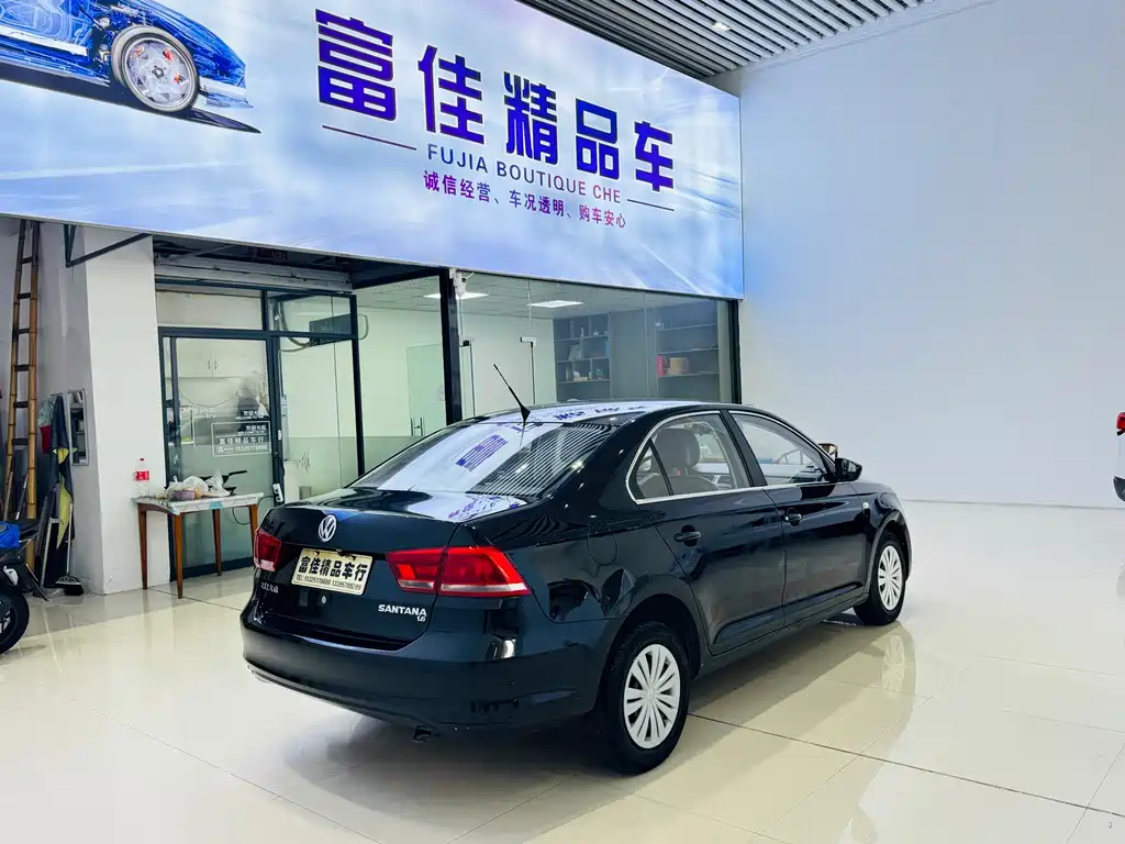 Volkswagen Santana — миниатюра 5