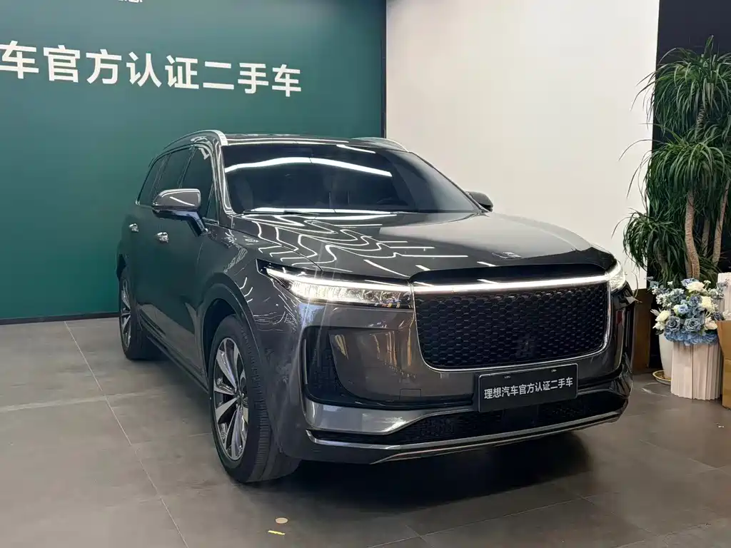 Li Auto ONE