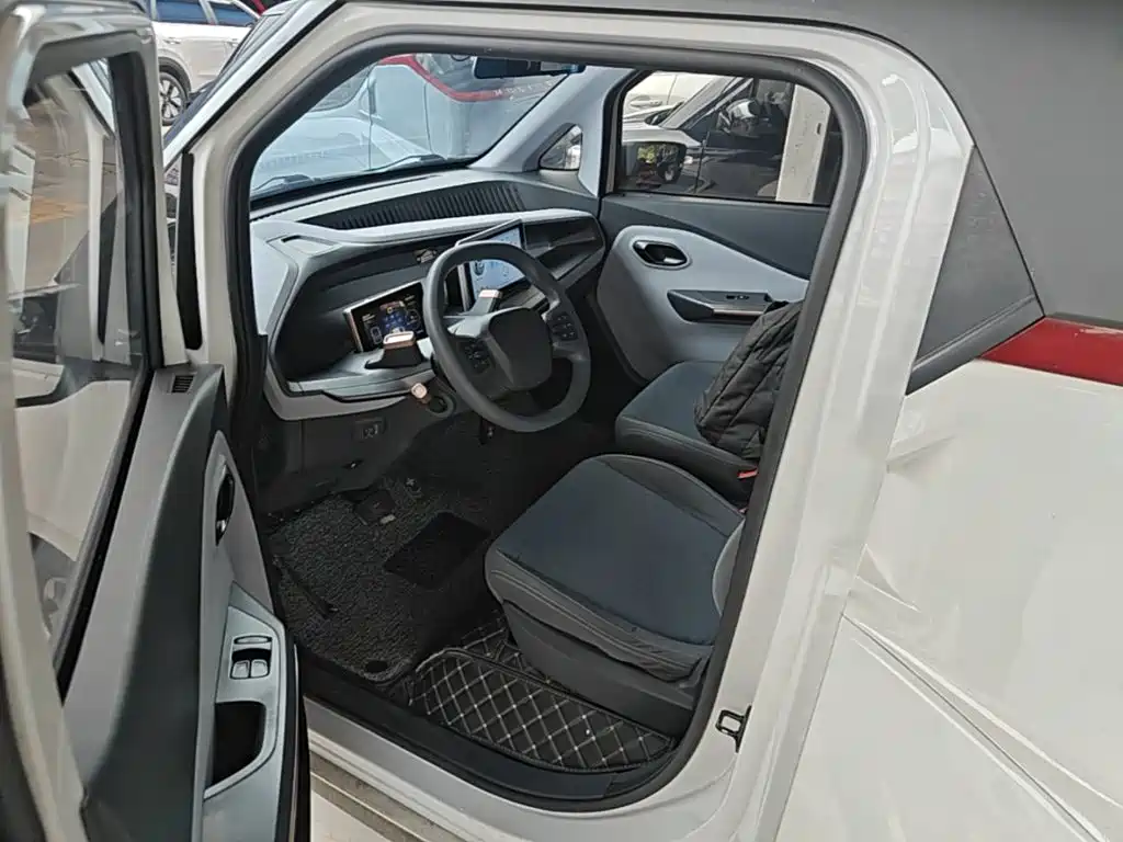 Baojun E200 — миниатюра 17