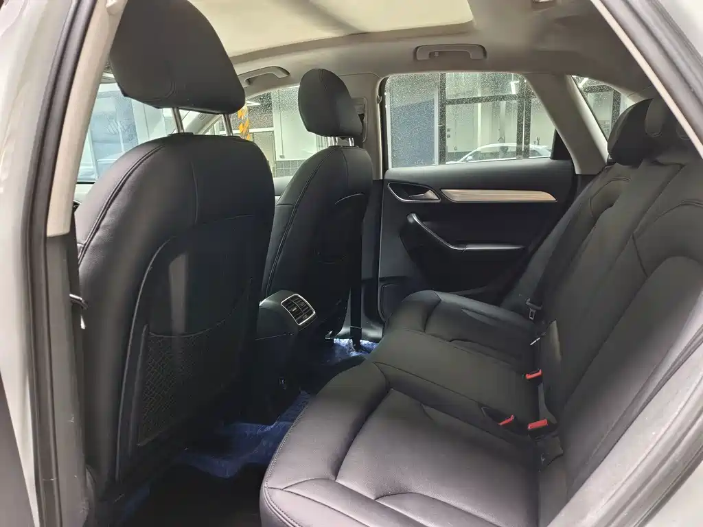 Audi Q3 — миниатюра 6