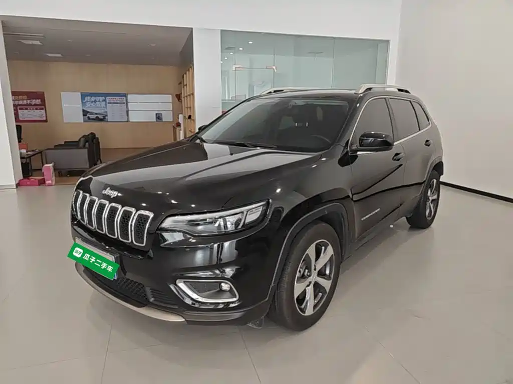 Jeep Cherokee — миниатюра 2