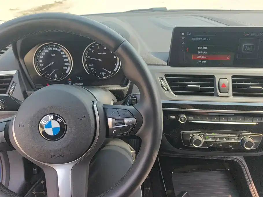 BMW 1 Series — миниатюра 13