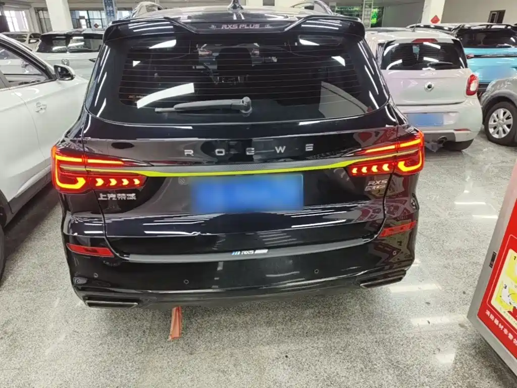 Roewe RX5 — миниатюра 6