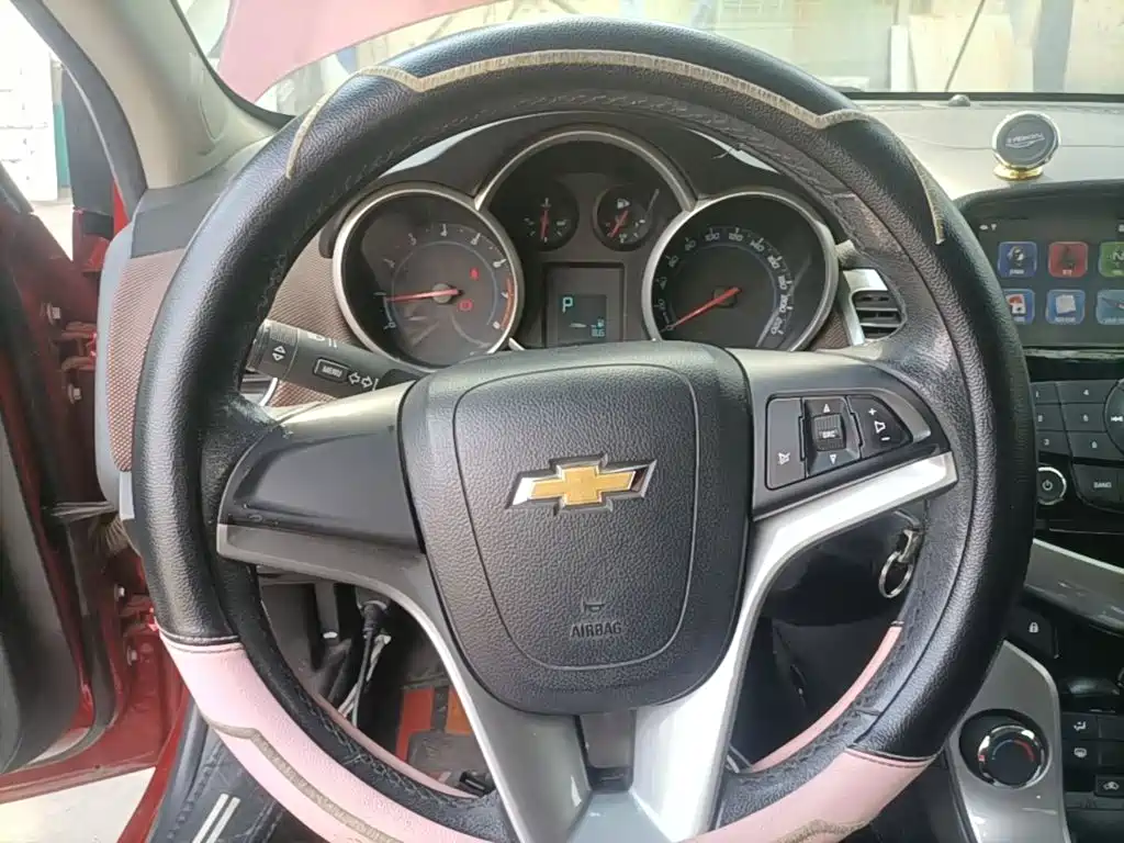 Chevrolet Cruze — миниатюра 11