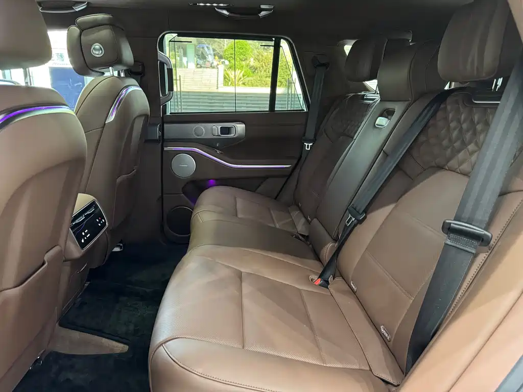 TANK TANK 700 NEW ENERGY