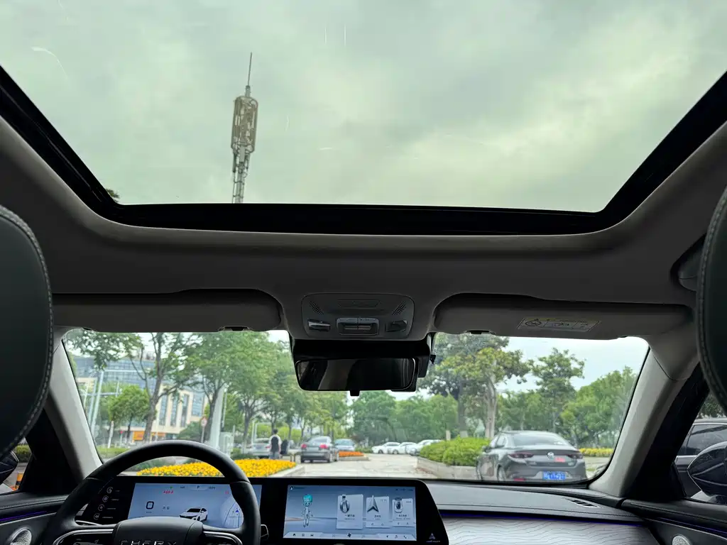Chery Arrizo 8 — миниатюра 16