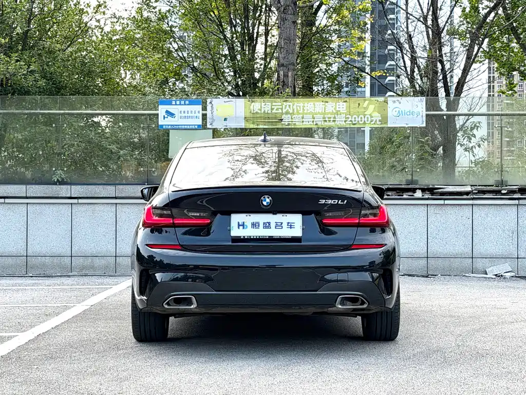 BMW 3 Series — миниатюра 8