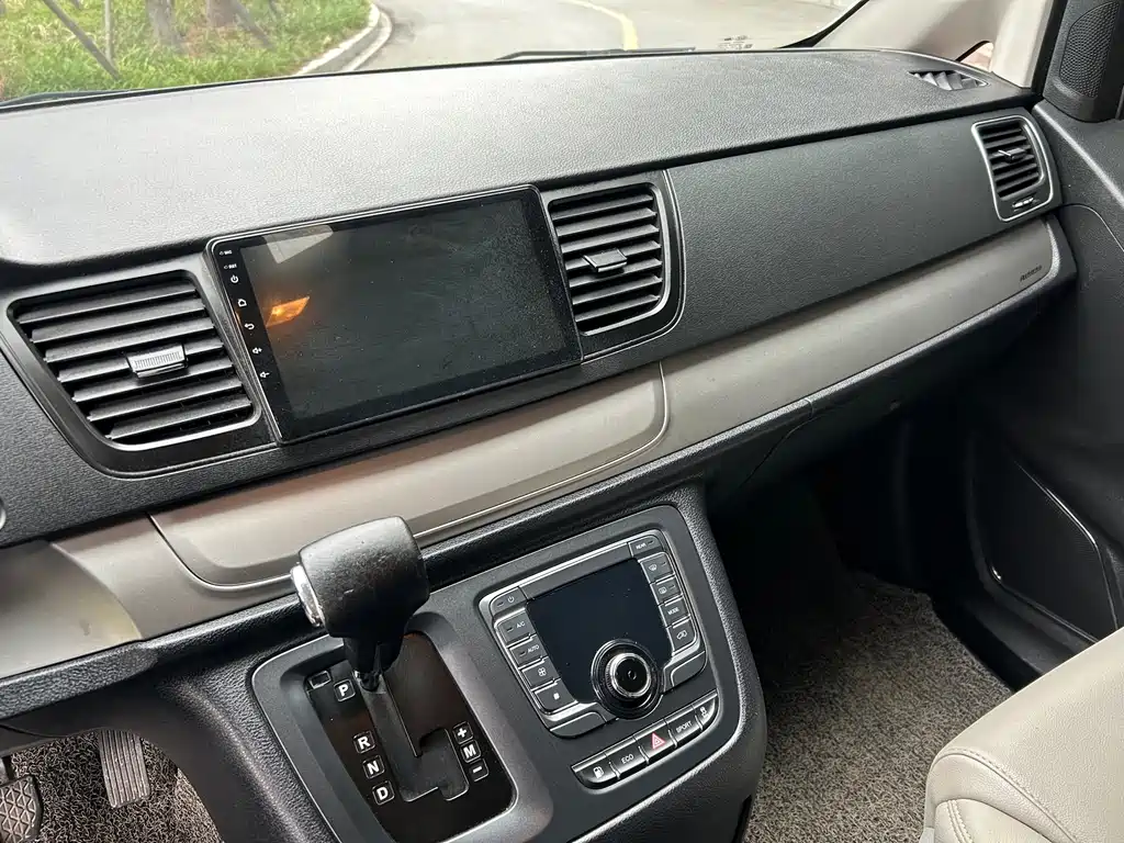 SAIC MAXUS CHASE G10