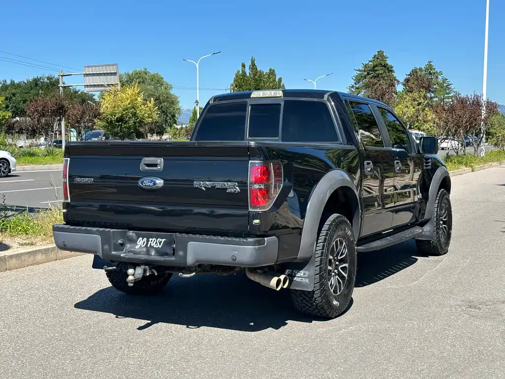 Ford F-150 Raptor — миниатюра 4