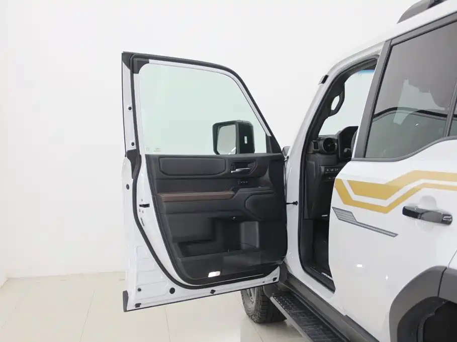 Toyota Prado — миниатюра 5