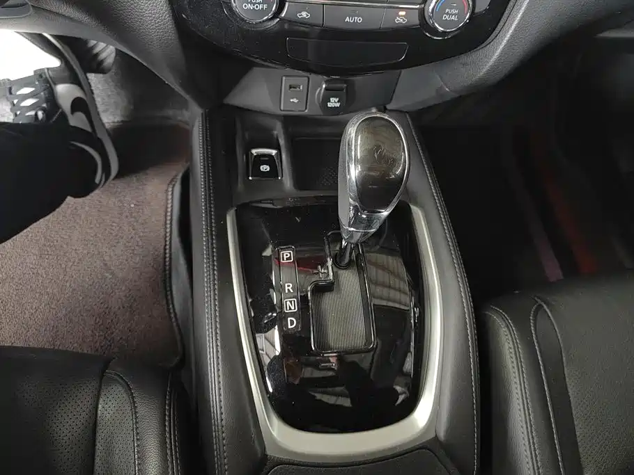 Nissan X-Trail — миниатюра 16