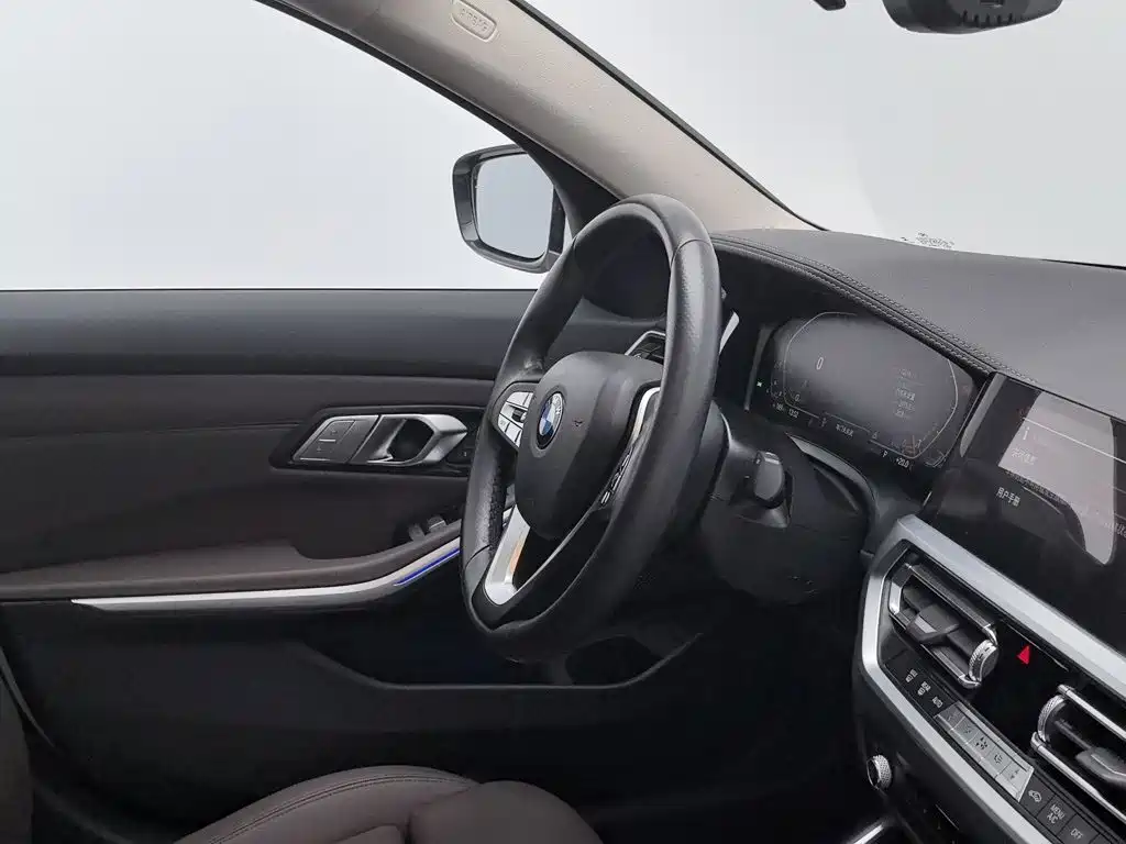 BMW 3 Series — миниатюра 22