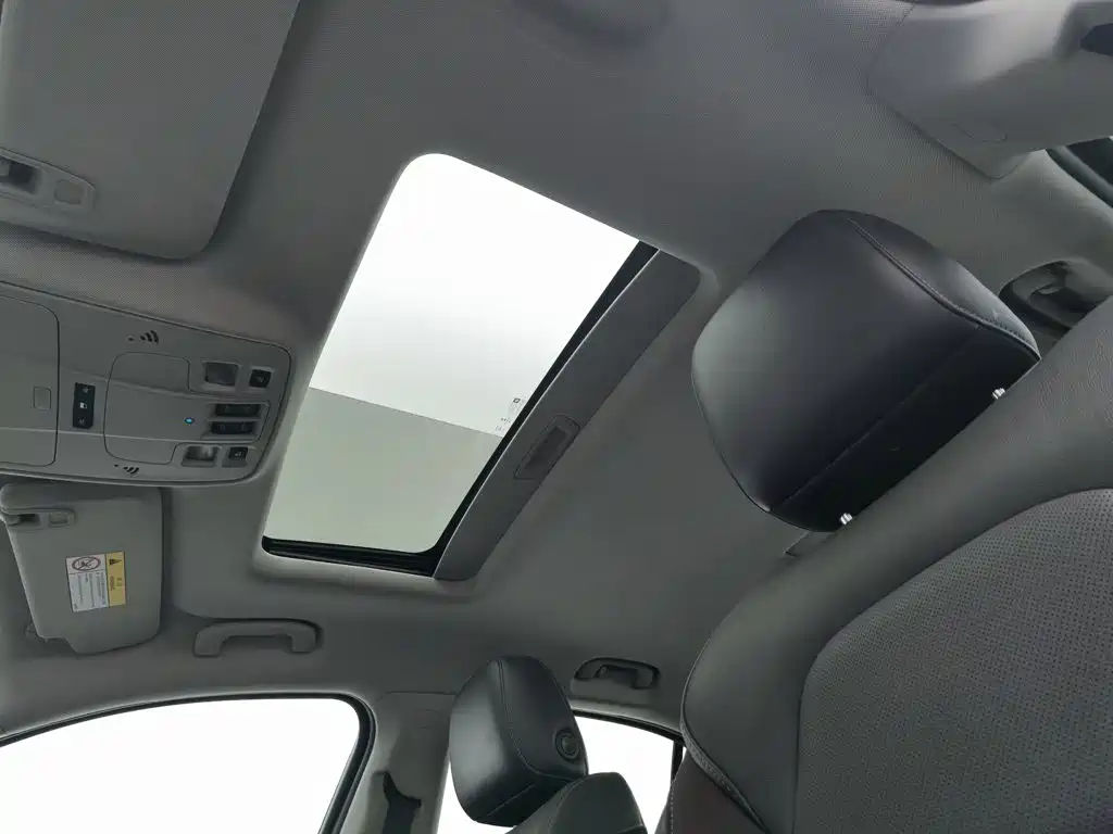 Chevrolet Malibu — миниатюра 14