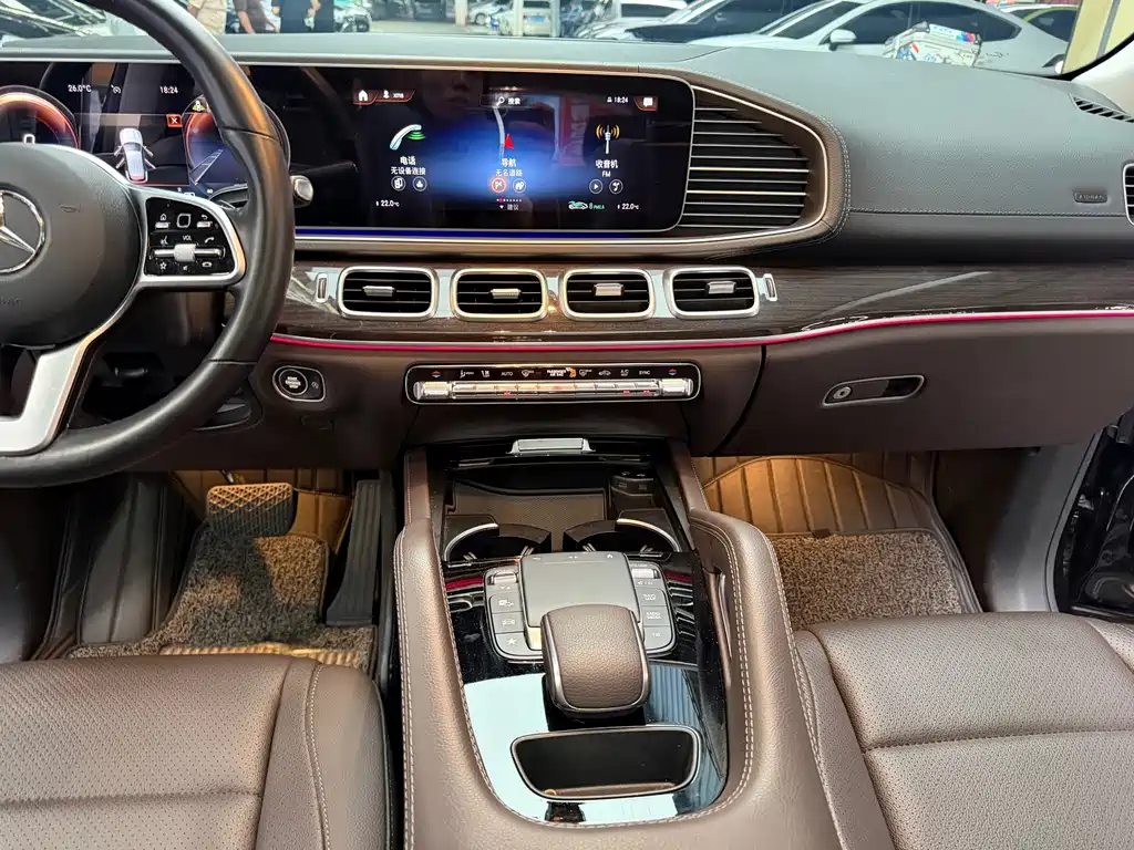 Mercedes-Benz GLE (Import) — миниатюра 14