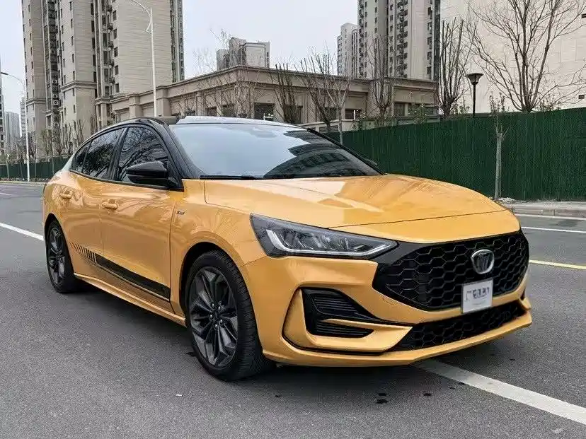 Ford Focus 2022 EcoBoost 180 AT S