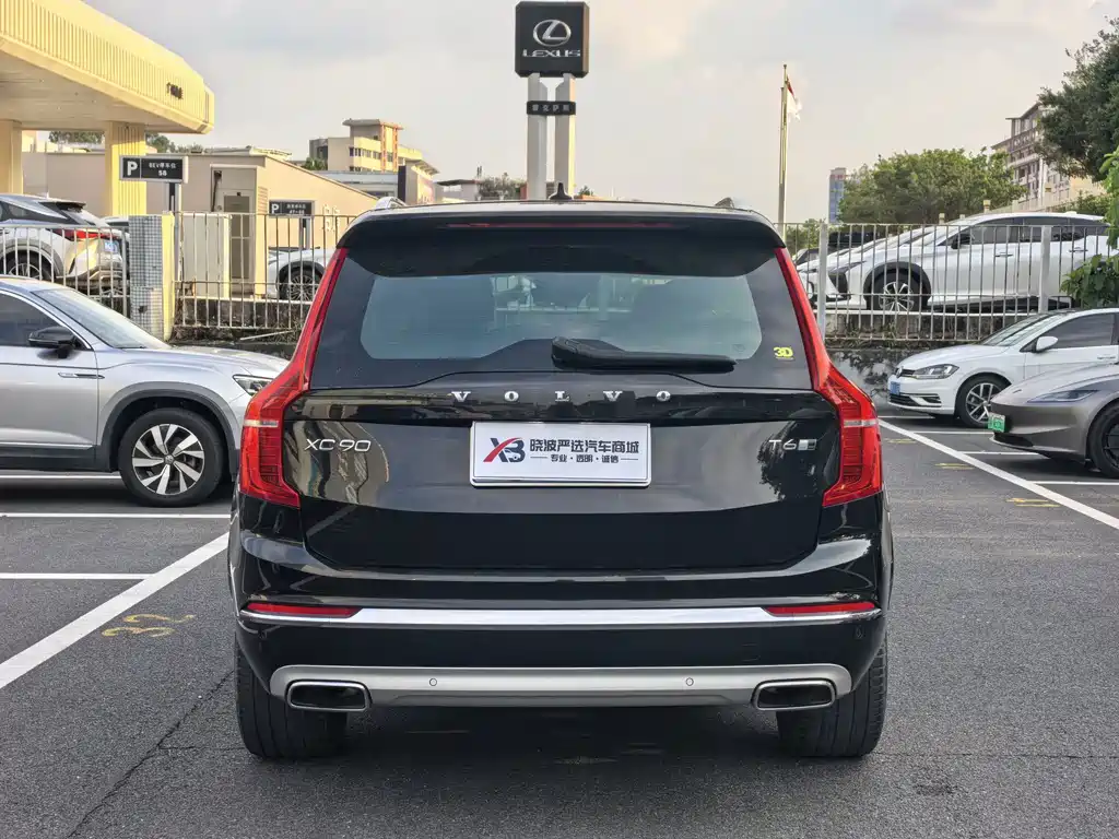 Volvo XC90 — миниатюра 16