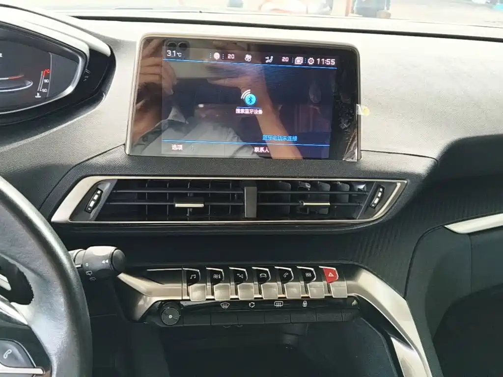Peugeot 5008 — миниатюра 13