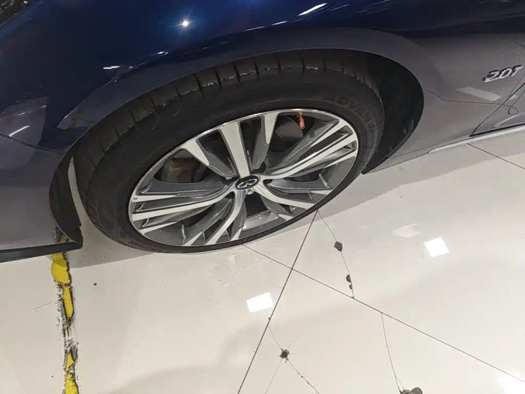 Infiniti Q50L — миниатюра 23