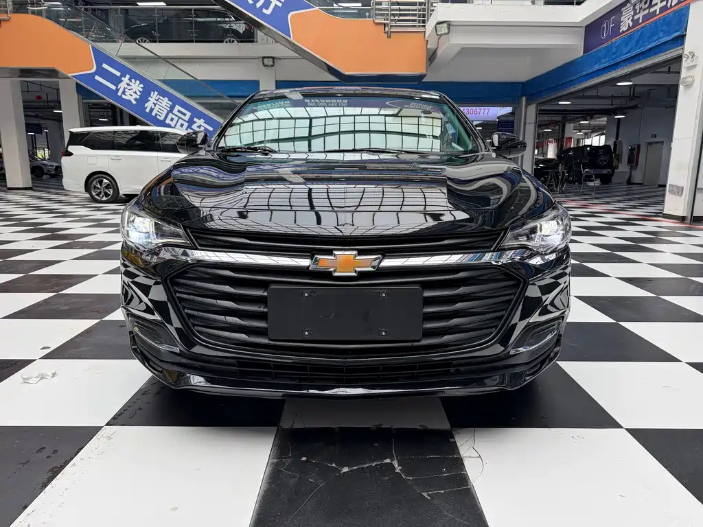 Chevrolet Monza 2022 320 AT Enjoy