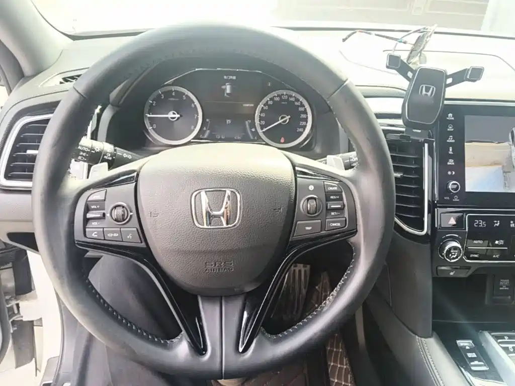 Honda UR-V — миниатюра 11