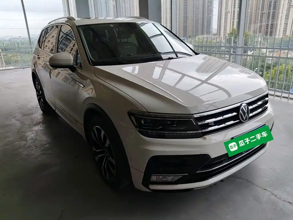 Volkswagen Tiguan L — миниатюра 22