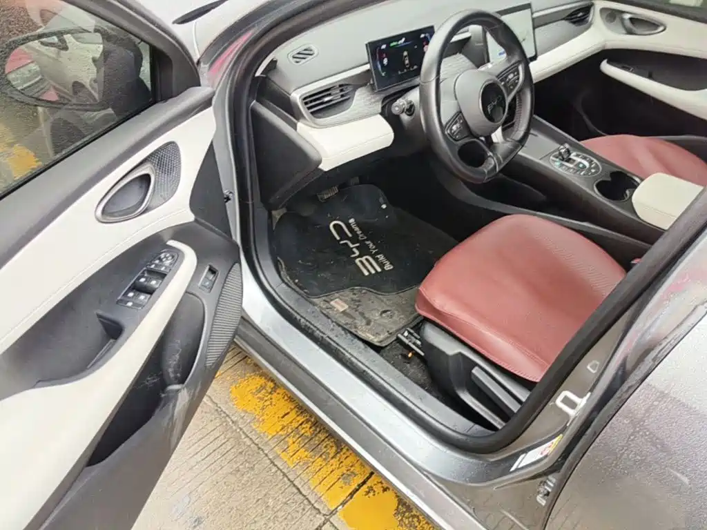 BYD Seal 05 DM-i — миниатюра 16