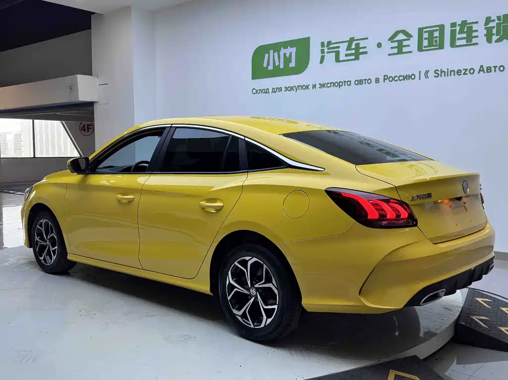 MG 5 2022 180DVVT CVT Luxury