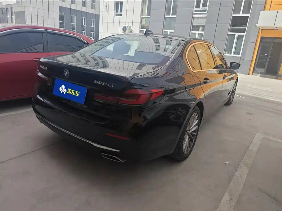 BMW 5 Series 5 2022 525Li Luxury