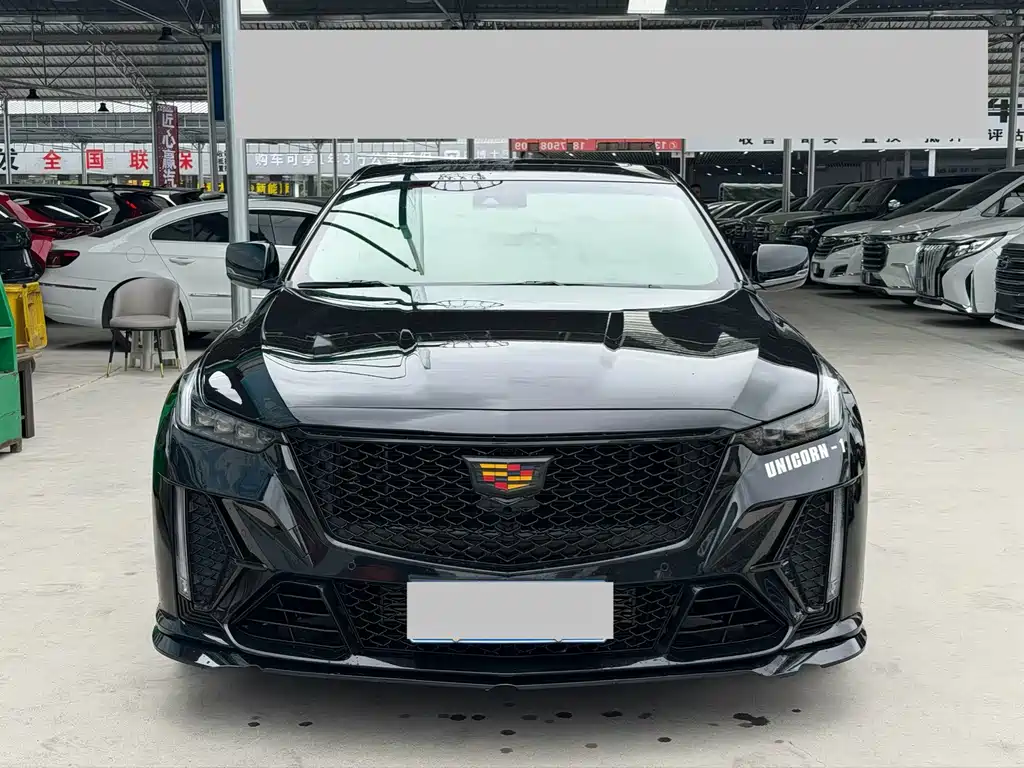Cadillac CT5 — миниатюра 2