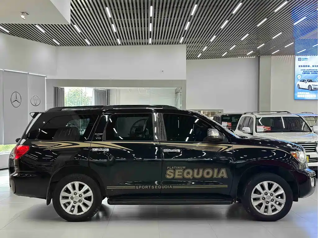 Toyota Sequoia 2010 5.7 Platinum