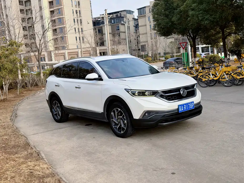 DONGFENG AX7