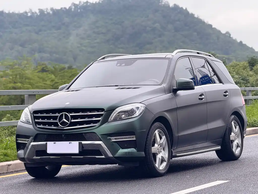 Mercedes-Benz M-Class 2014