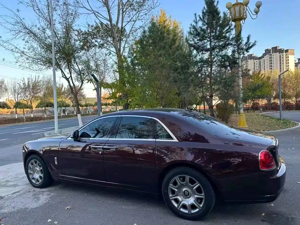 Rolls-Royce Ghost — миниатюра 7