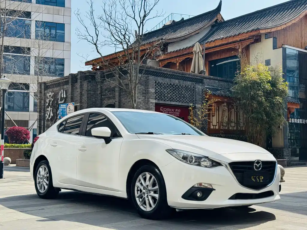 MAZDA 3 ANGKESAILA