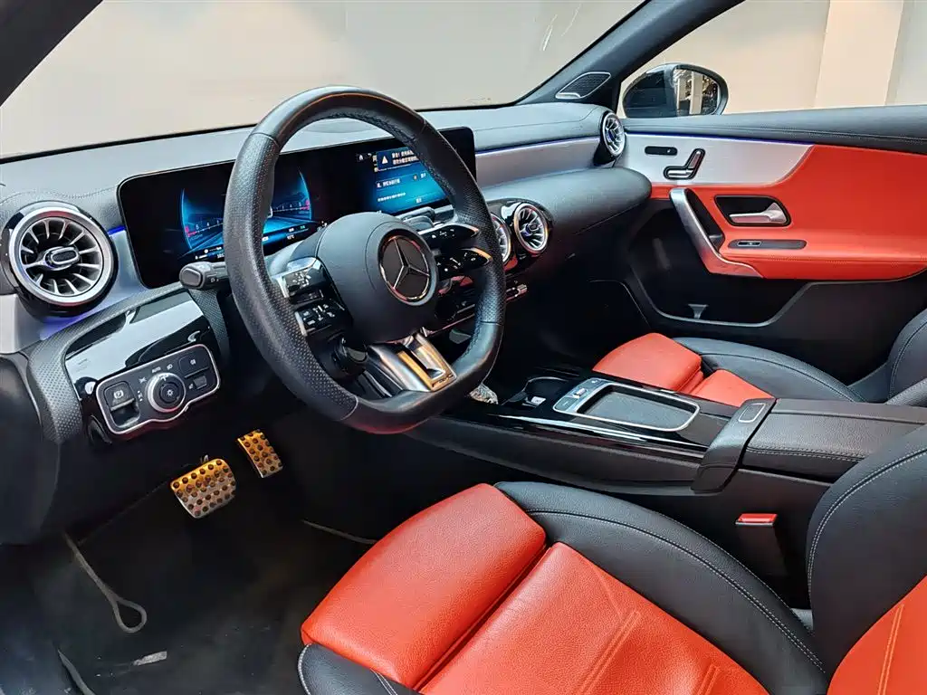 MERCEDES-BENZ A CLASS AMG