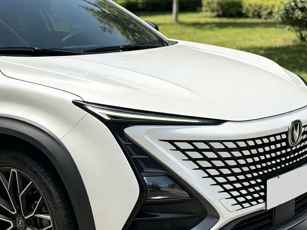 Changan UNI-T — миниатюра 5