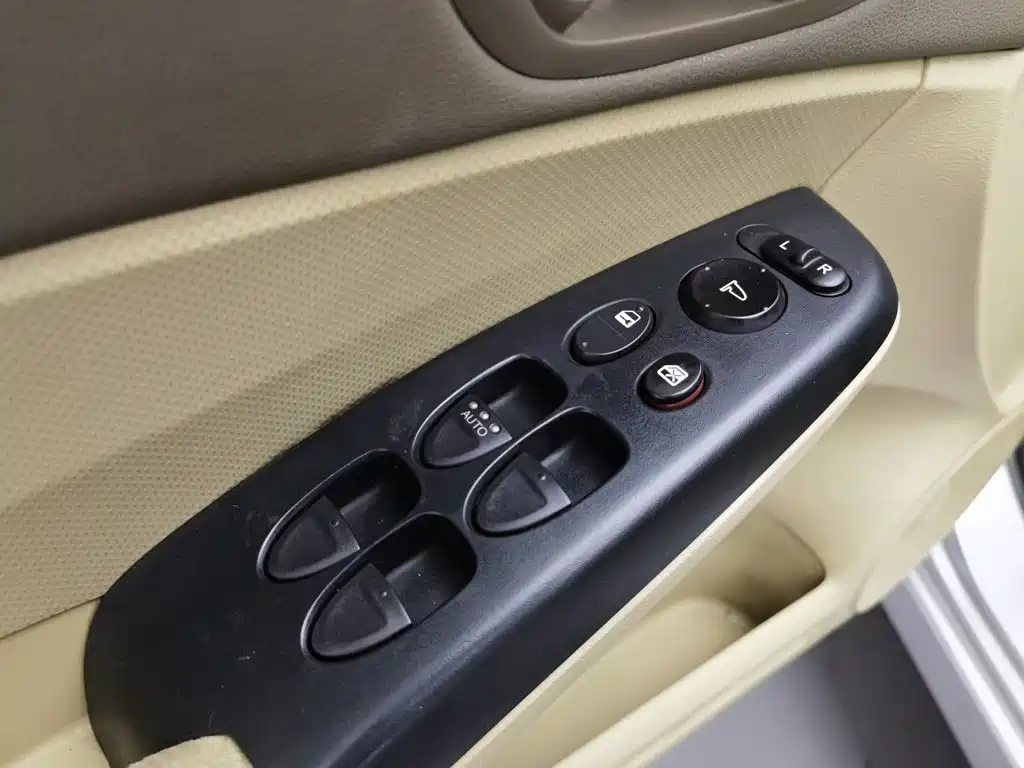 Honda Civic — миниатюра 9