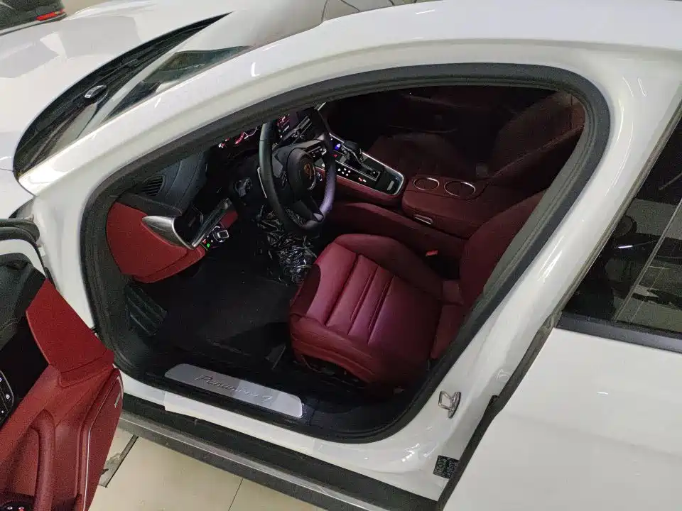 Porsche Panamera — миниатюра 5