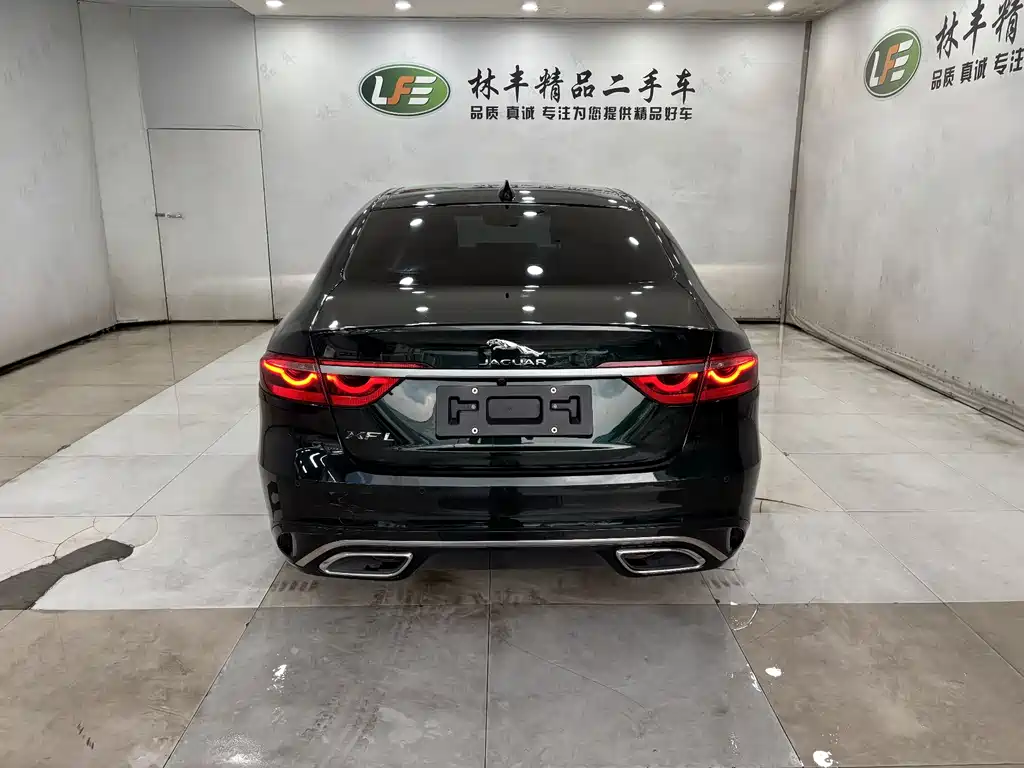 Jaguar XFL 2024 2.0T P250 Premium Luxury