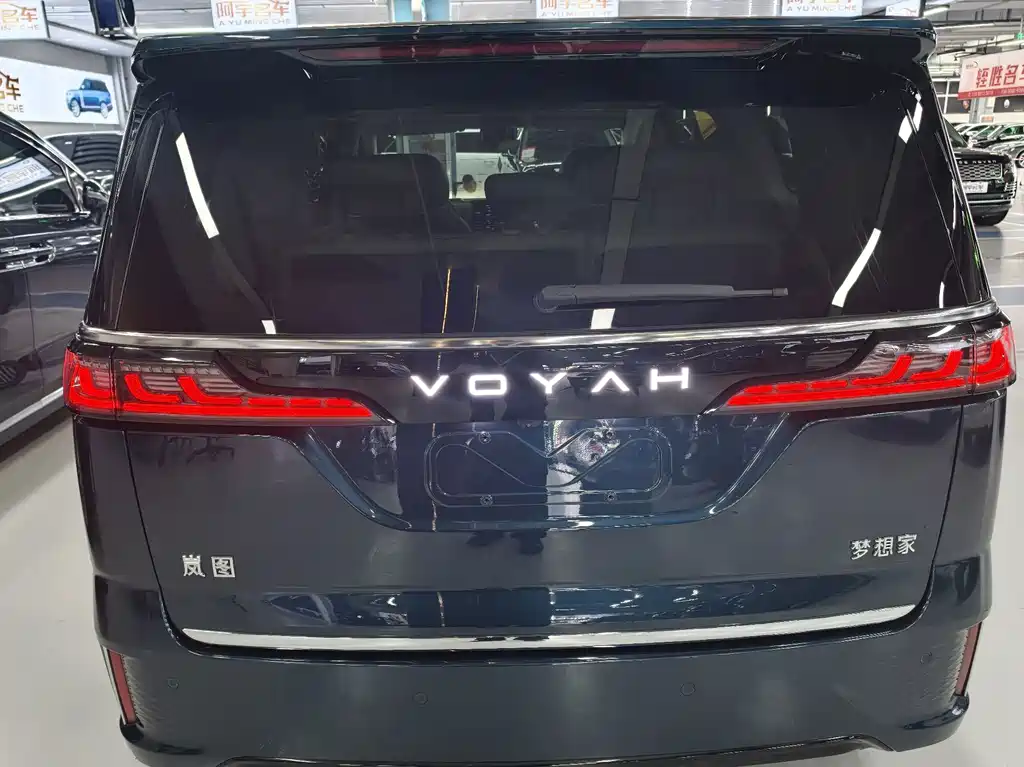 VOYAH Dreamer — миниатюра 5