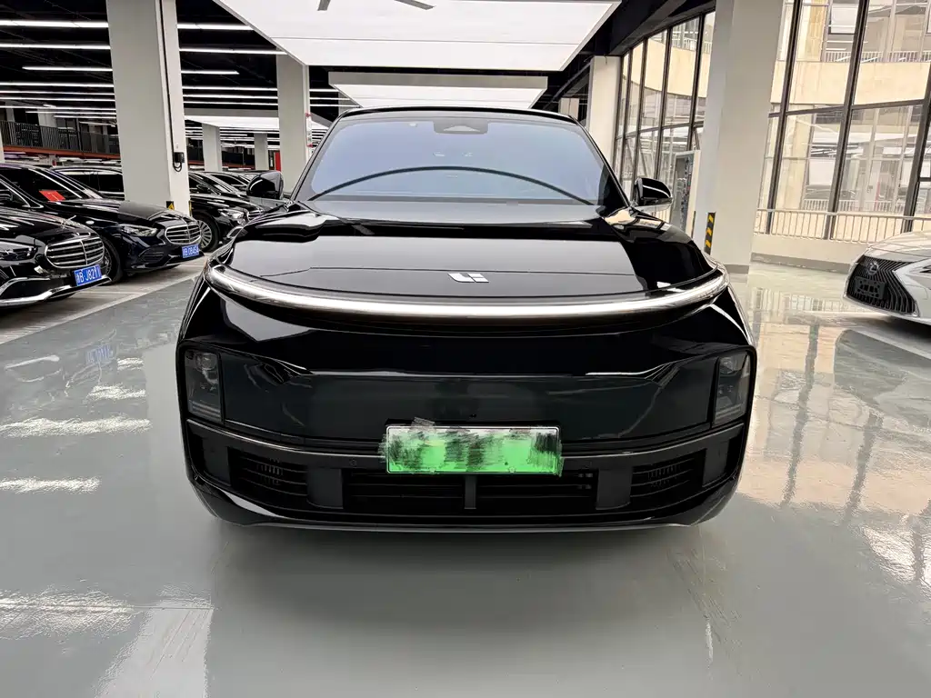 Li Auto Li L8 — миниатюра 2