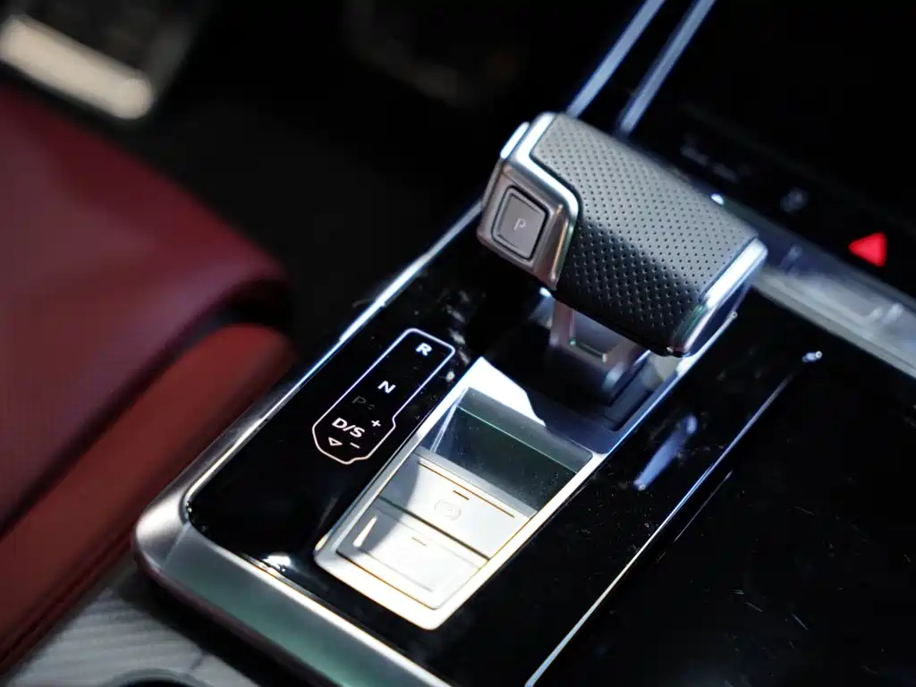 Audi SQ7 — миниатюра 30
