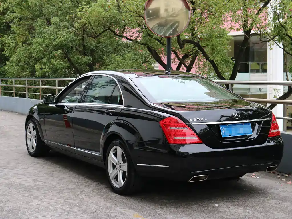 Mercedes-Benz S-Class — миниатюра 3